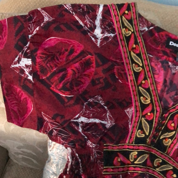 Desigual beachy red dress. - Picture 3 of 10